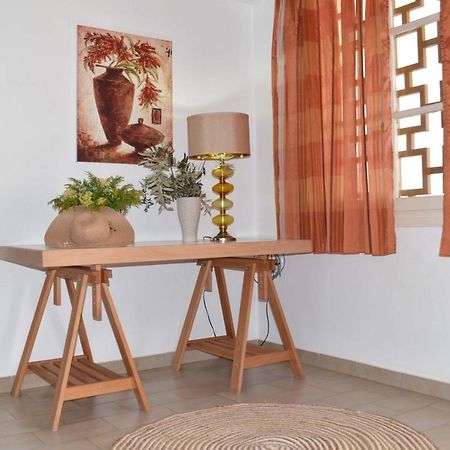 Villa Yiotevi Poros Town Екстер'єр фото